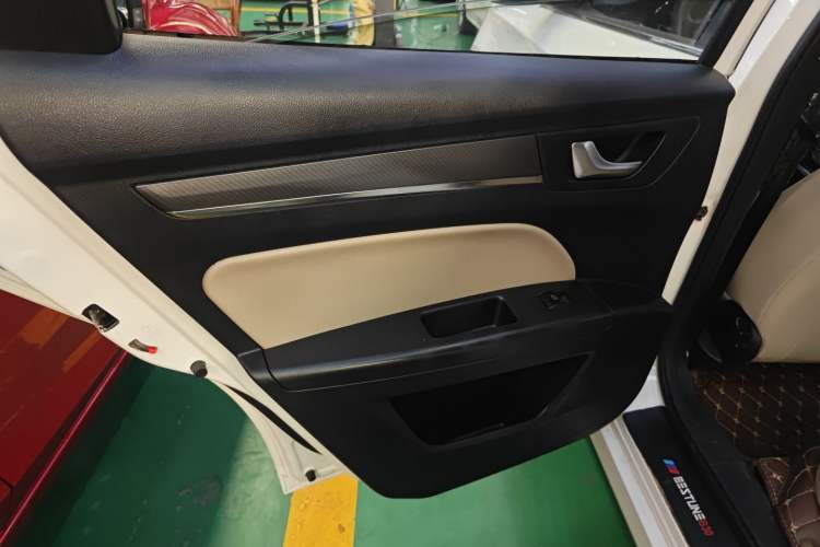 Used Bestune B30 2016 1.6L Automatic Luxury Model Left Rear Door Interior