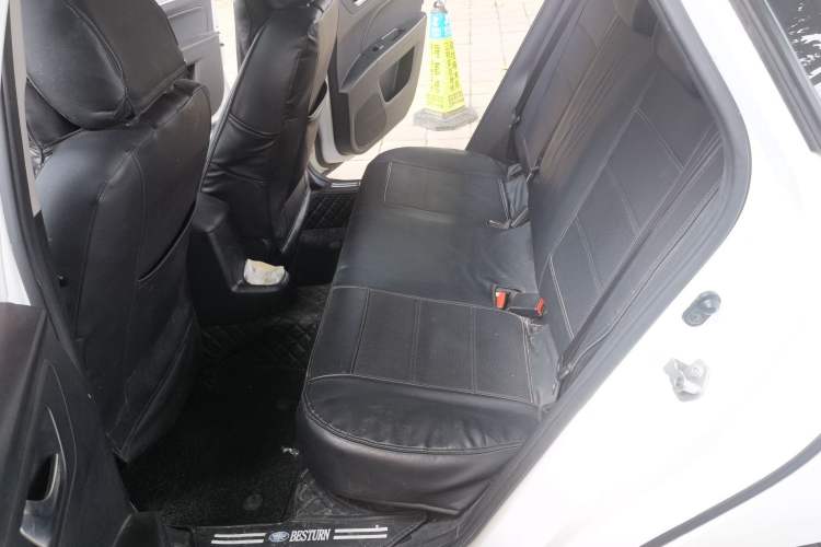 Used Bestune B30 2016 1.6L Automatic Luxury Model Left Rear Seat