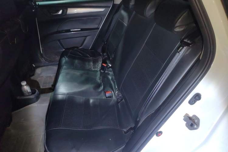 Used Bestune B30 2016 1.6L Automatic Luxury Model Left Rear Seat