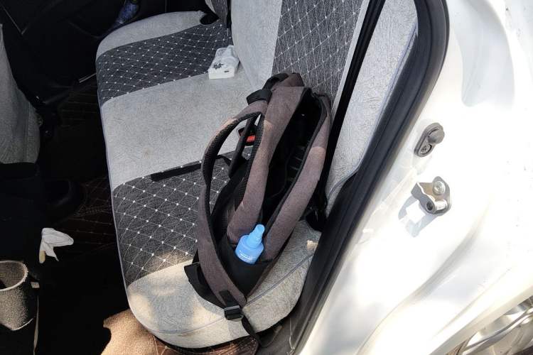 Used Bestune B30 2016 1.6L manual luxury version Left Rear Seat