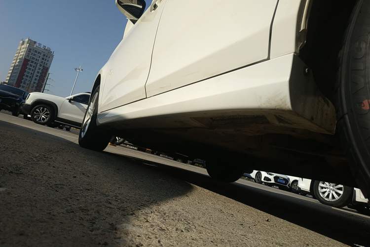 Used Bestune B30 2016 1.6L Automatic Luxury Model Left Side Sill