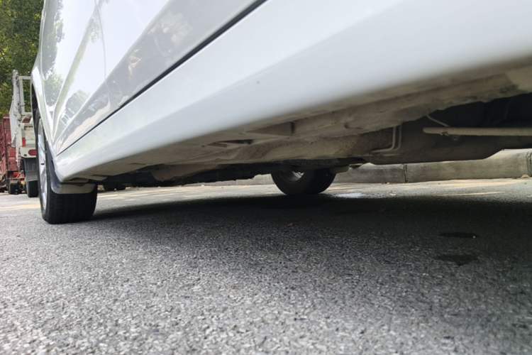 Used Bestune B30 2016 1.6L Automatic 10th Anniversary Edition Left Side Sill