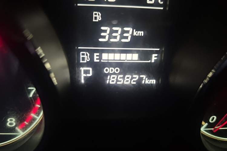 Used Bestune B30 2016 1.6L Automatic Luxury Model Odometer Close Up