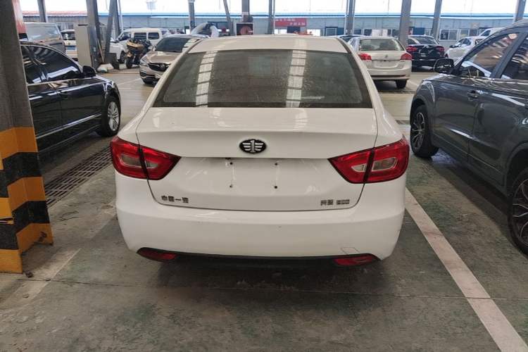 Used Bestune B30 2016 1.6L manual Comfort trim level Rear