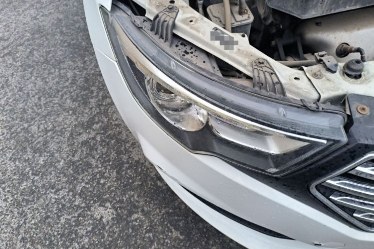 Used Bestune B30 2016 1.6L manual luxury version Right Front Headlight