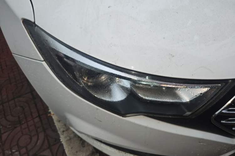 Used Bestune B30 2016 1.6L Automatic Luxury Model Right Front Headlight