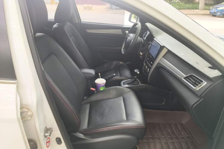 Used Bestune B30 2016 1.6L Automatic 10th Anniversary Edition Right Front Seat