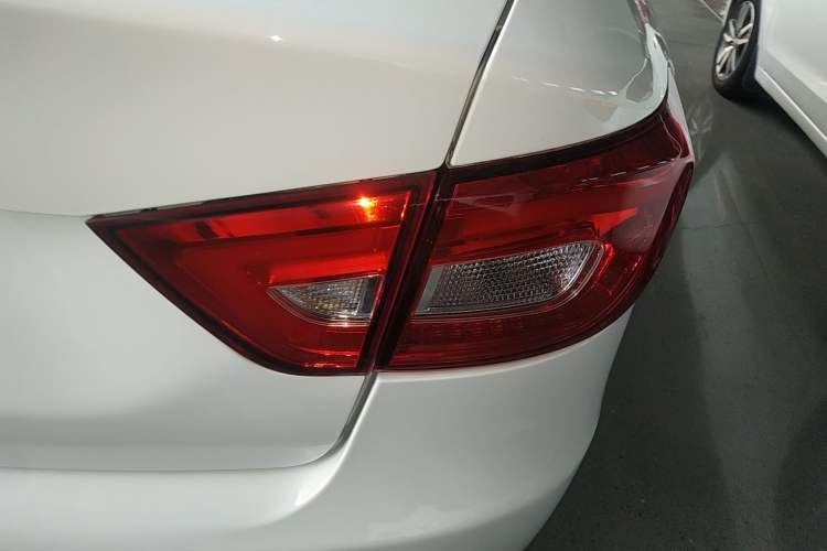 Used Bestune B30 2016 1.6L manual Comfort trim level Right Rear Taillight