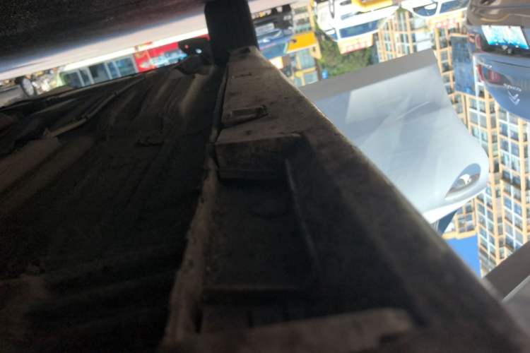 Used Bestune B30 2016 1.6L Automatic Luxury Model Right Side Sill