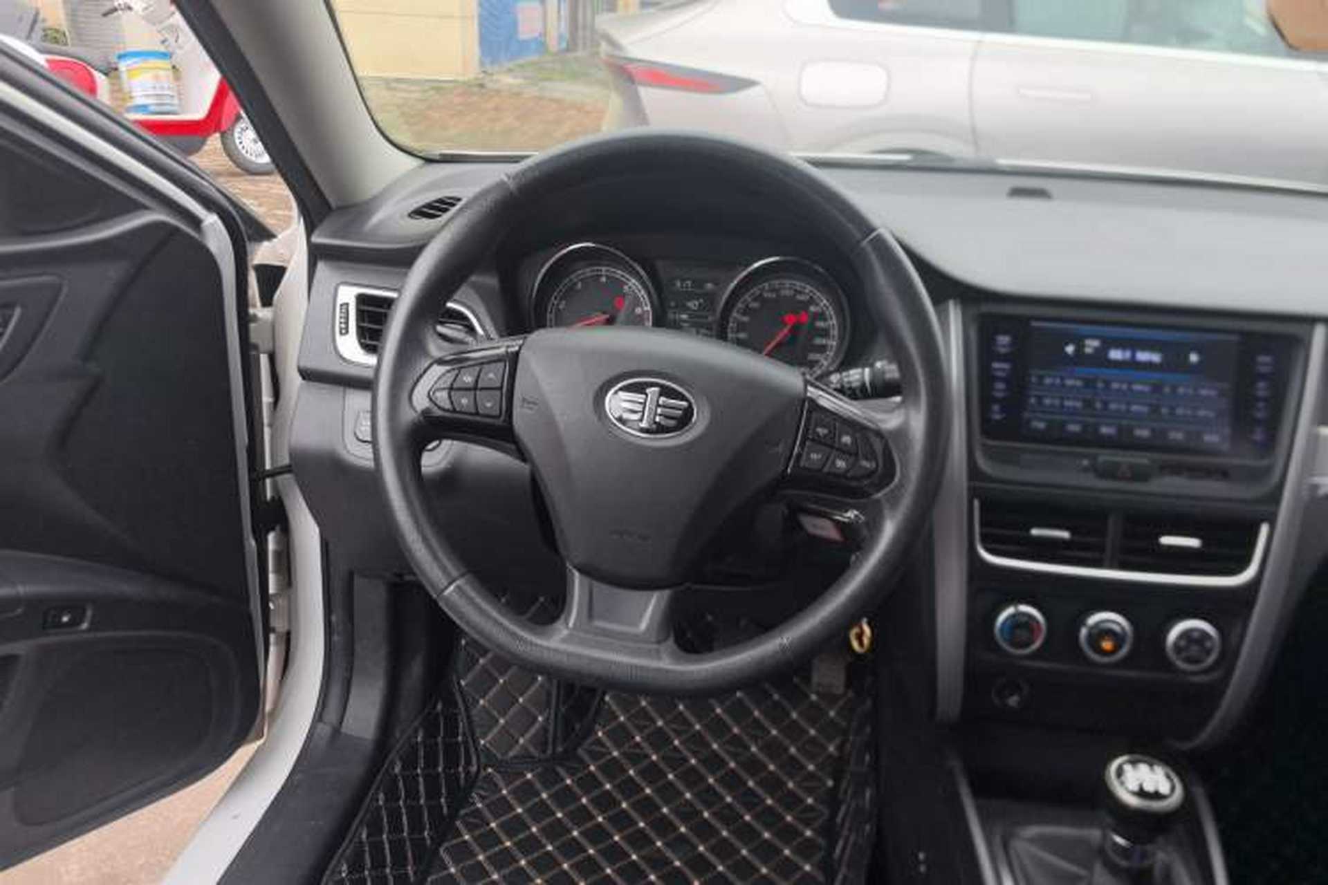 Used Bestune B30 2016 1.6L manual luxury version Steering Wheel