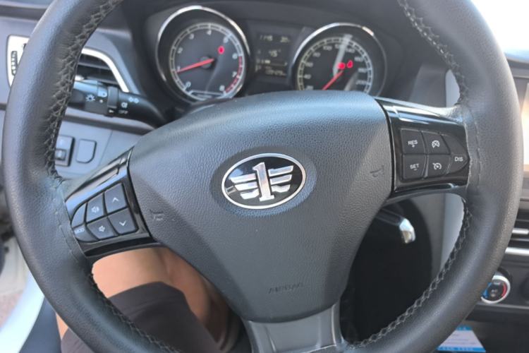 Used Bestune B30 2016 1.6L Automatic Luxury Model Steering Wheel
