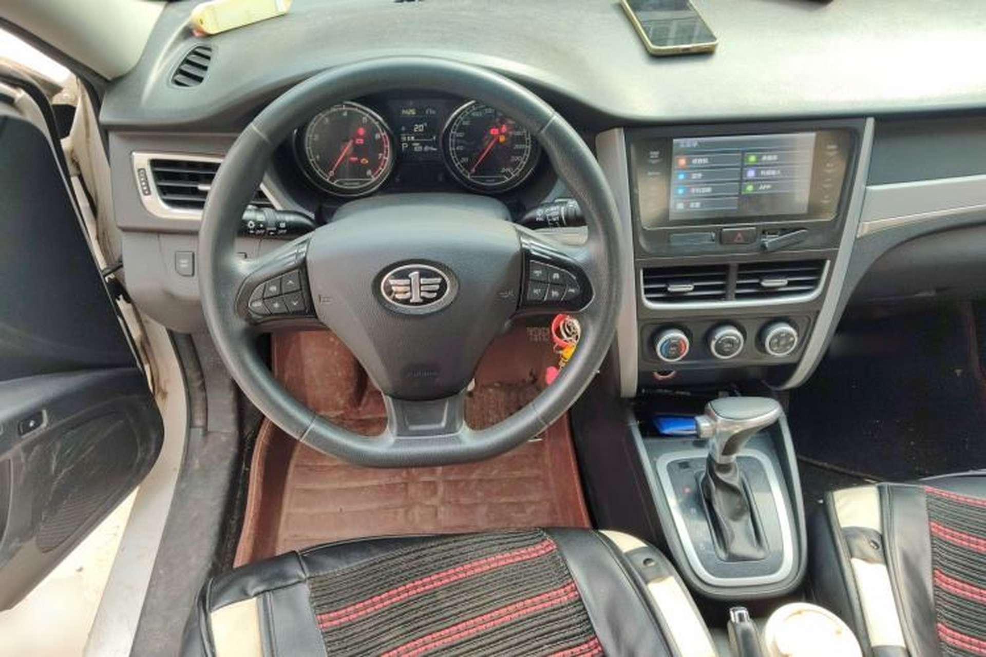 Used Bestune B30 2016 1.6L Automatic Luxury Model Steering Wheel