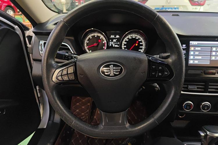 Used Bestune B30 2016 1.6L Automatic Luxury Model Steering Wheel