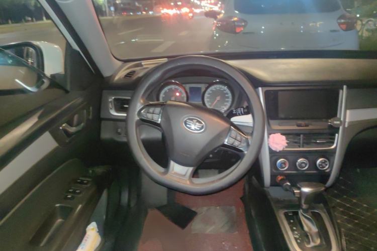Used Bestune B30 2016 1.6L Automatic Luxury Model Steering Wheel