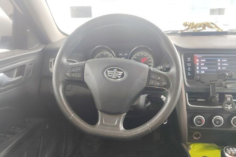 Used Bestune B30 2016 1.6L manual luxury version Steering Wheel
