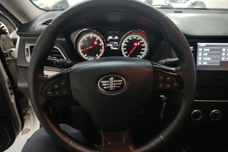 Used Bestune B30 2016 1.6L manual luxury version Steering Wheel
