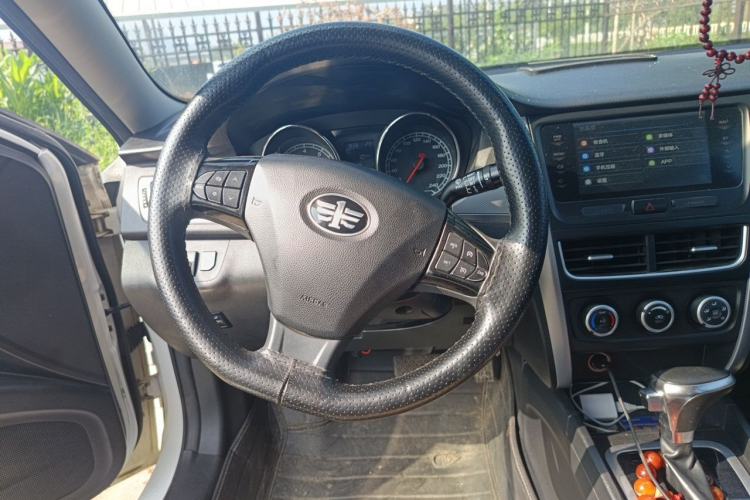Used Bestune B30 2016 1.6L Automatic Luxury Model Steering Wheel