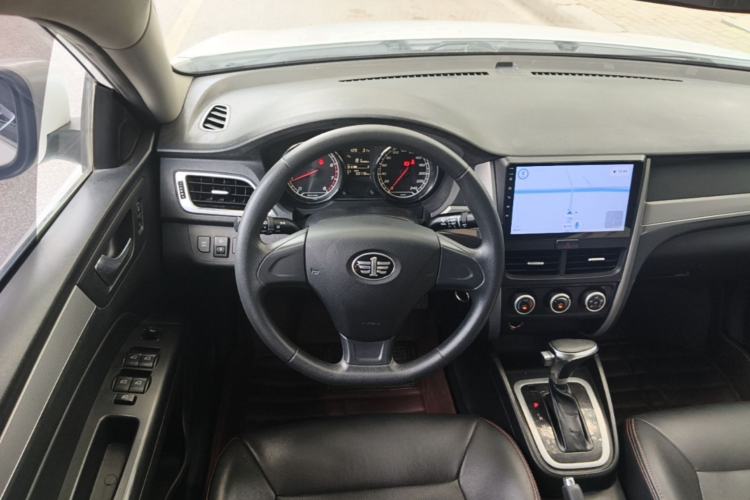 Used Bestune B30 2016 1.6L Automatic 10th Anniversary Edition Steering Wheel
