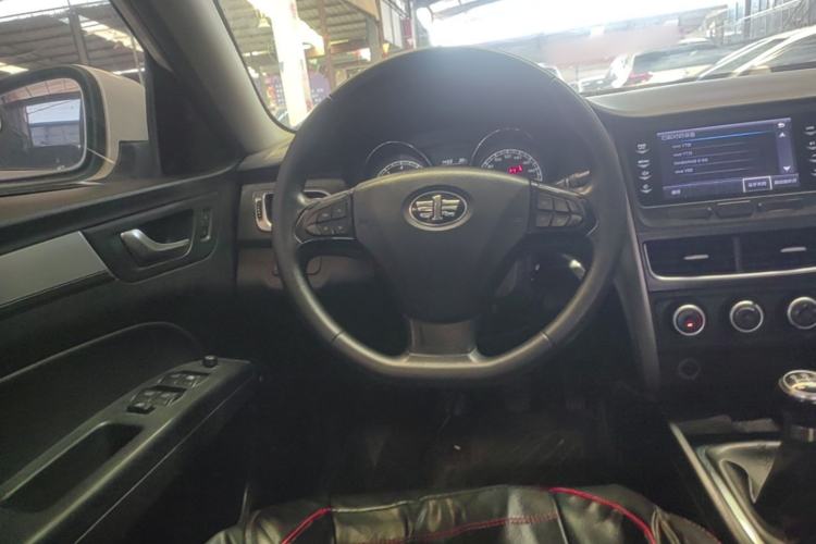 Used Bestune B30 2016 1.6L manual luxury version Steering Wheel