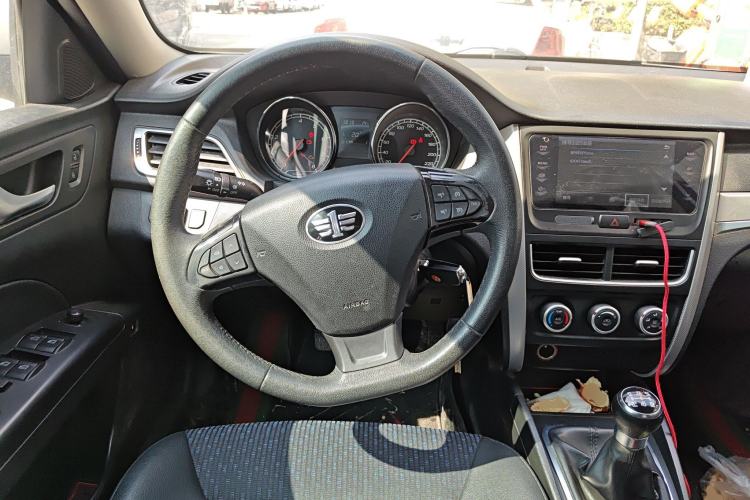 Used Bestune B30 2016 1.6L manual luxury version Steering Wheel