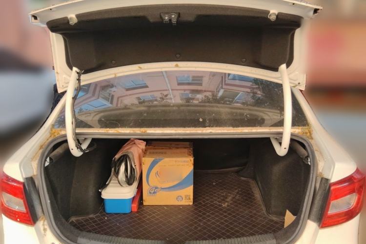 Used Bestune B30 2016 1.6L manual Comfort trim level Trunk
