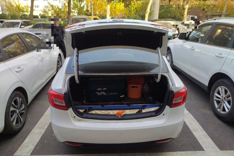 Used Bestune B30 2016 1.6L manual luxury version Trunk