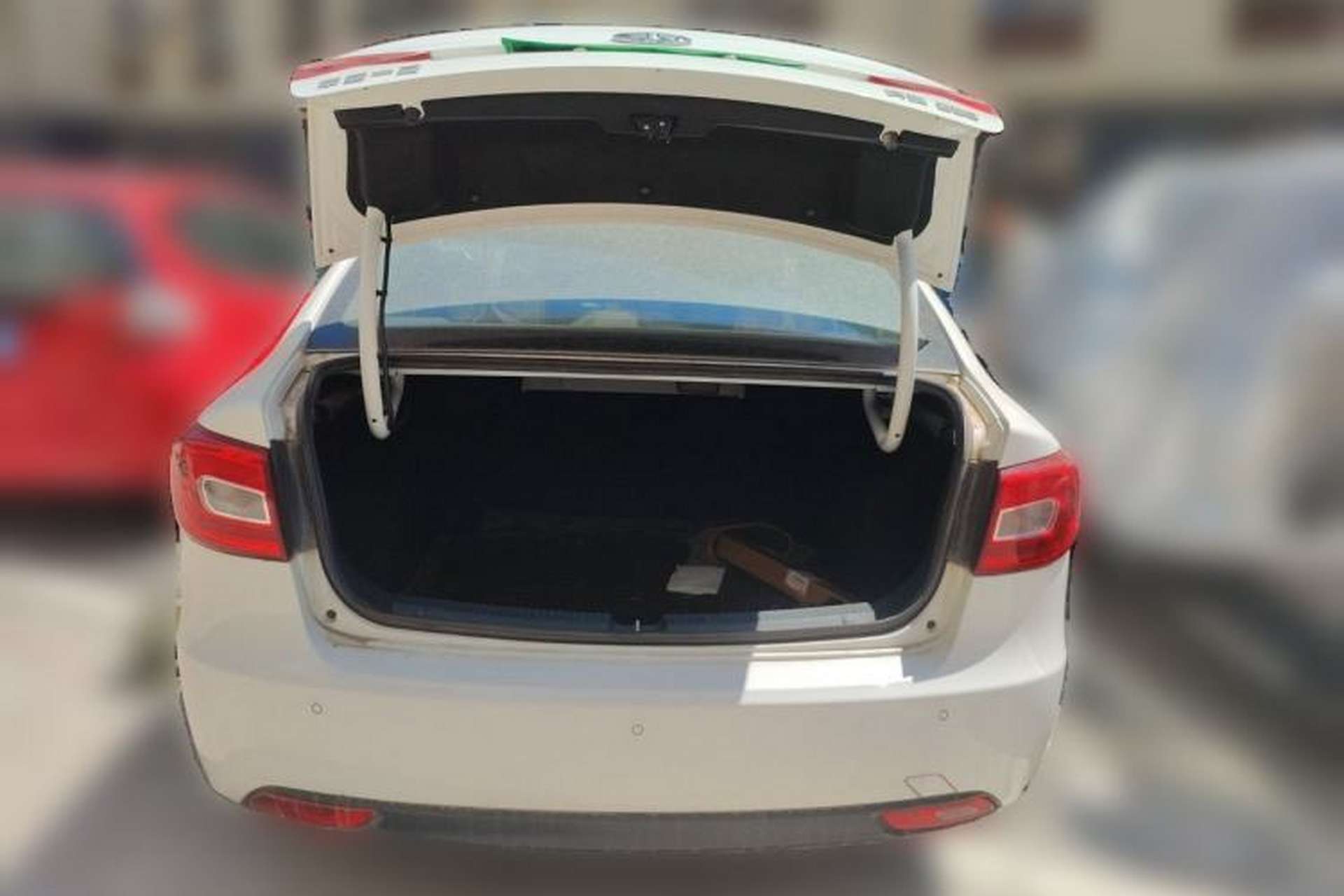 Used Bestune B30 2016 1.6L manual luxury version Trunk