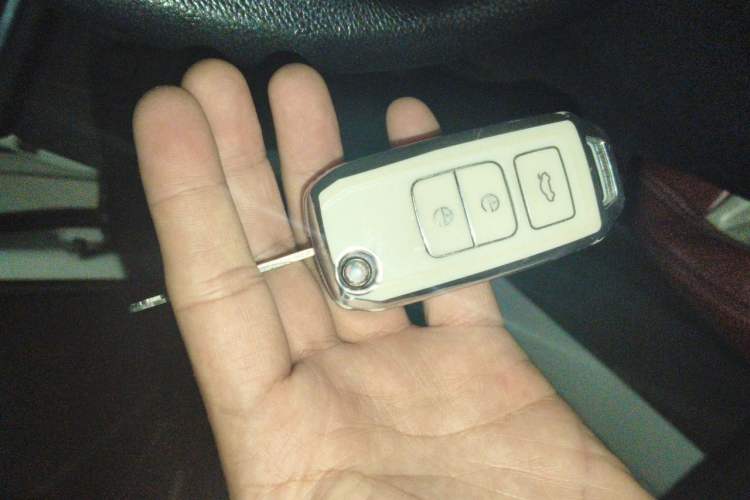 Used Bestune B30 2016 1.6L Automatic 10th Anniversary Edition Vehicle Key