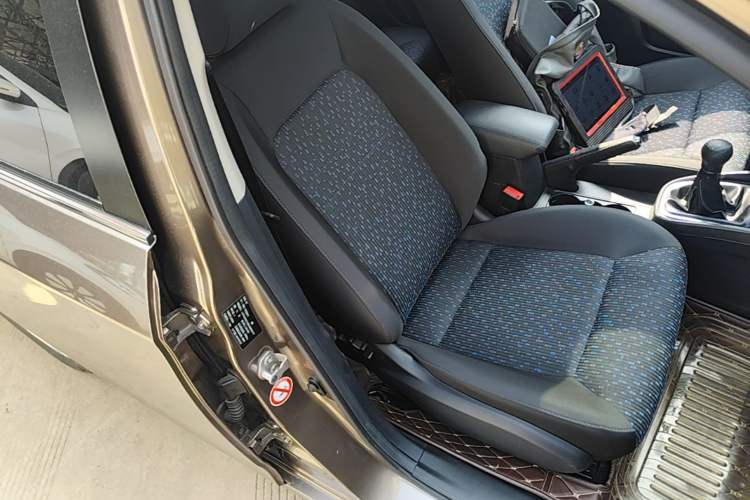 Used Bestune B30 2017 1.6L Manual Luxury Edition Right Front Seat