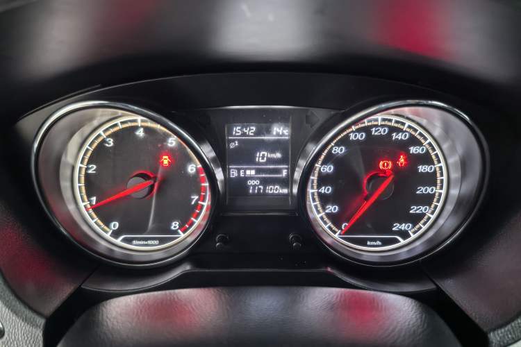 Used Bestune B30 2017 1.6L Manual Luxury Edition Odometer Close Up