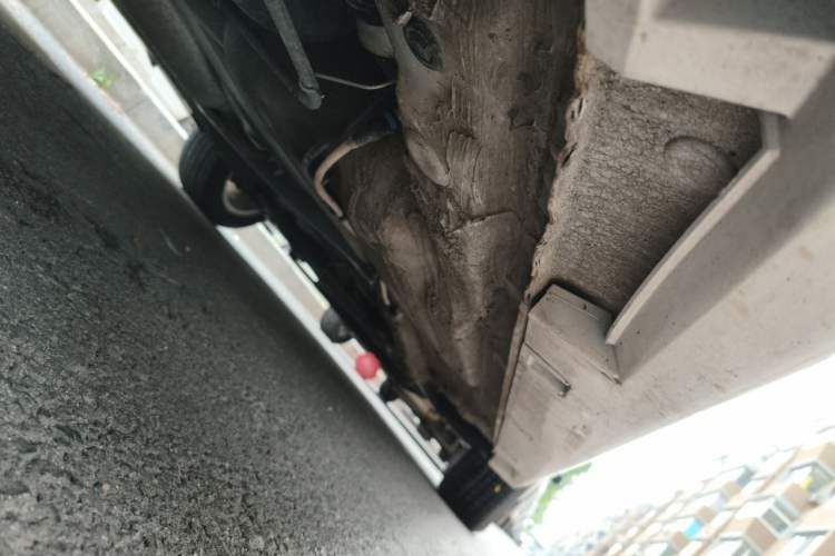 Used Bestune B30 2017 1.6L manual Comfort trim level Chassis Rear Right