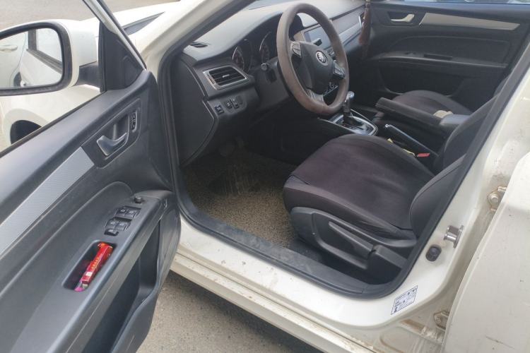 Used Bestune B30 2017 1.6L Automatic Luxury Model Driver Seat