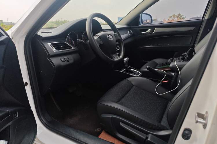 Used Bestune B30 2017 1.6L Automatic Prestige Edition Driver Seat