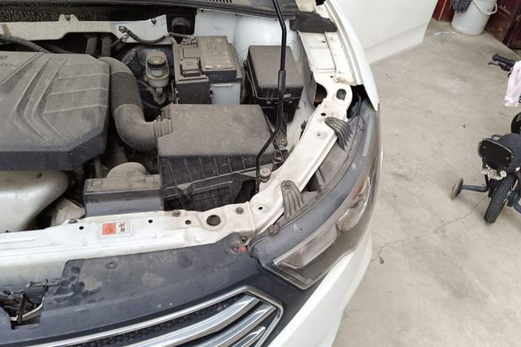 Used Bestune B30 2017 1.6L Manual Luxury Edition Engine Bay Left