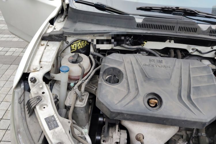 Used Bestune B30 2017 1.6L Manual Luxury Edition Engine Bay Right