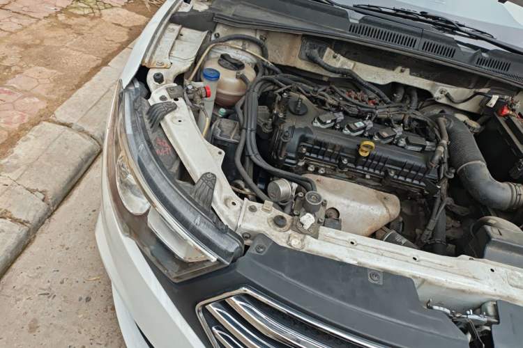 Used Bestune B30 2017 1.6L automatic comfort version Engine Bay Right