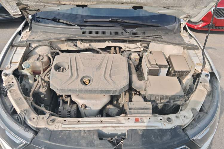 Used Bestune B30 2017 1.6L Automatic Prestige Edition Engine Bay