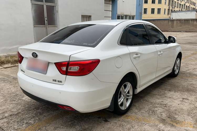Used Bestune B30 2017 1.6L Manual Luxury Edition Exterior 3