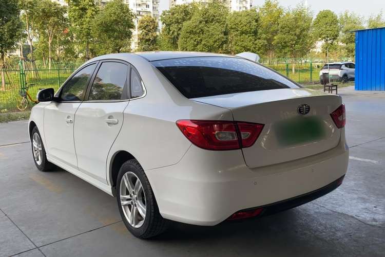Used Bestune B30 2017 1.6L Automatic Prestige Edition Exterior 7
