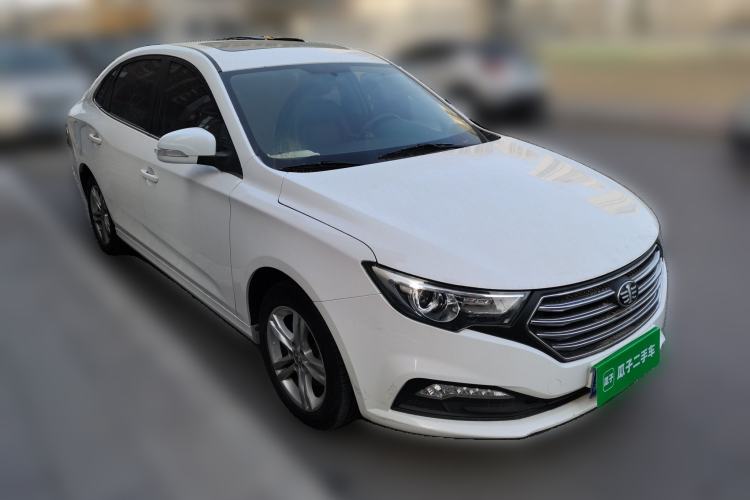 Used Bestune B30 2017 1.6L Automatic Luxury Model Front Right 45 Deg
