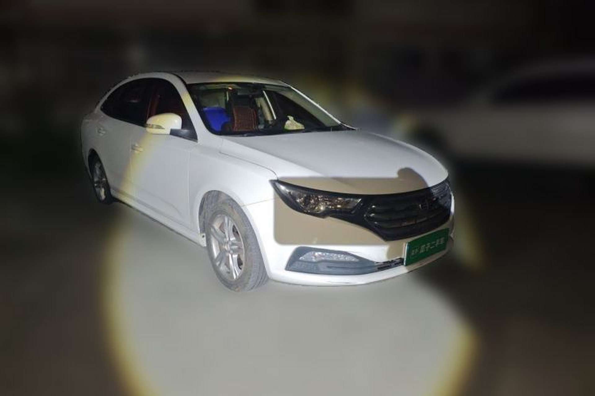 Used Bestune B30 2017 1.6L manual Comfort trim level Front Right 45 Deg