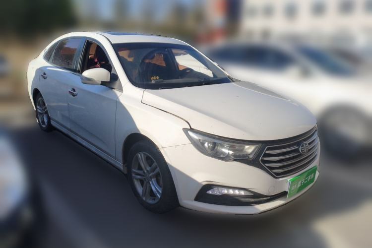 Used Bestune B30 2017 1.6L Manual Luxury Edition Front Right 45 Deg