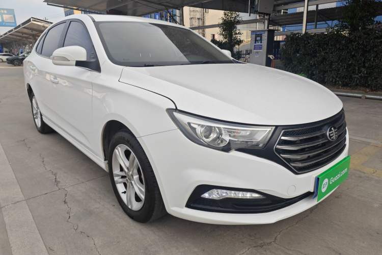 Used Bestune B30 2017 1.6L Automatic Prestige Edition Front Right 45 Deg
