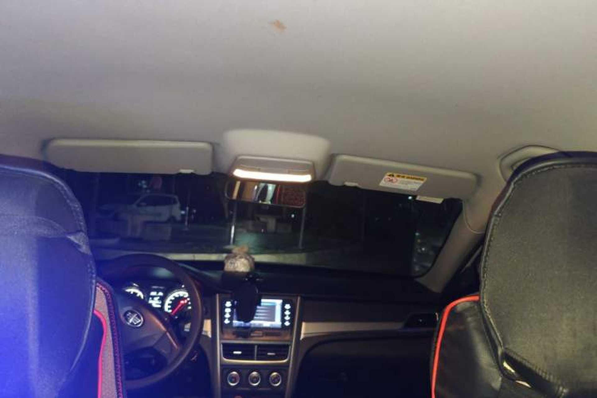 Used Bestune B30 2017 1.6L manual Comfort trim level Headliner