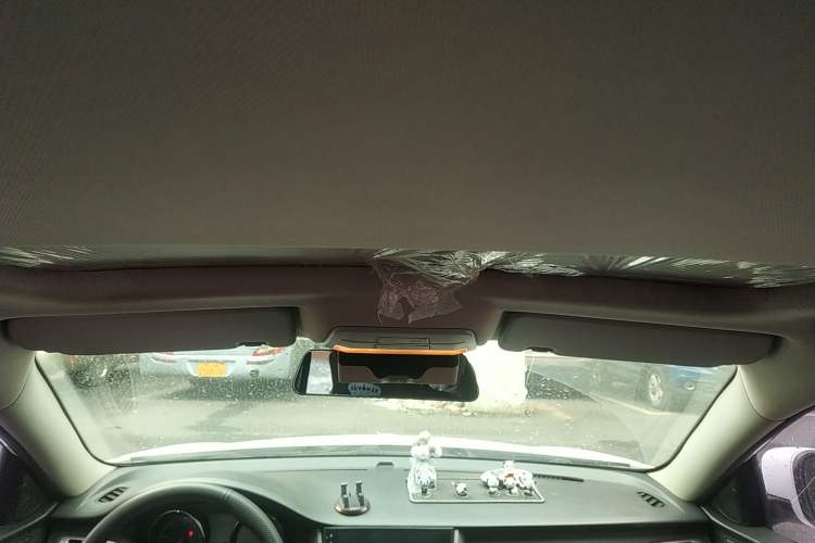 Used Bestune B30 2017 1.6L Automatic Luxury Model Headliner