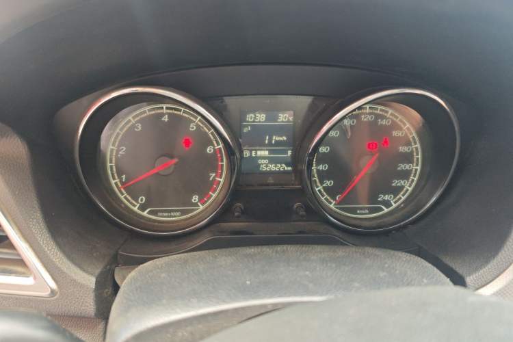 Used Bestune B30 2017 1.6L manual Comfort trim level Instrument Cluster