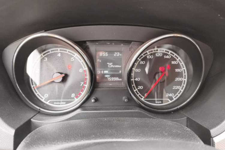 Used Bestune B30 2017 1.6L manual Comfort trim level Instrument Cluster