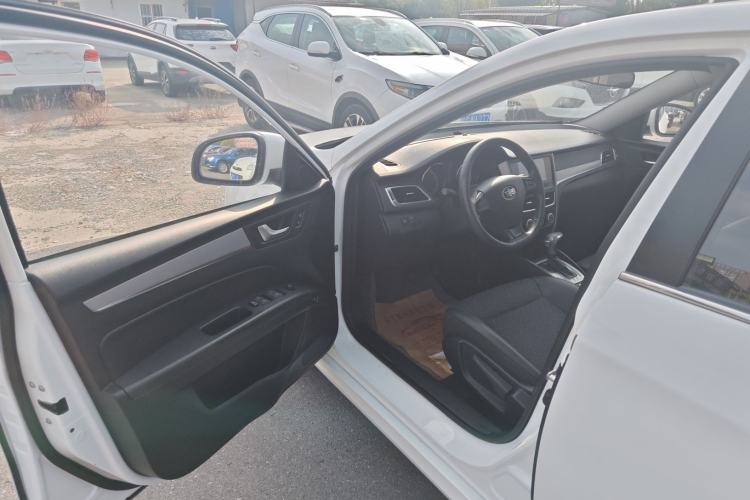 Used Bestune B30 2017 1.6L Automatic Prestige Edition Interior 2