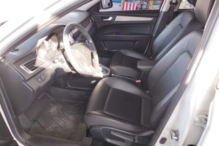 Used Bestune B30 2017 1.6L automatic comfort version Left Front Seat