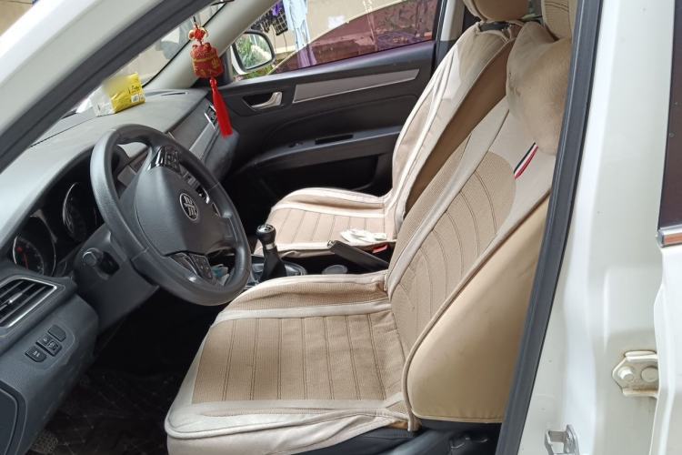 Used Bestune B30 2017 1.6L Manual Luxury Edition Left Front Seat